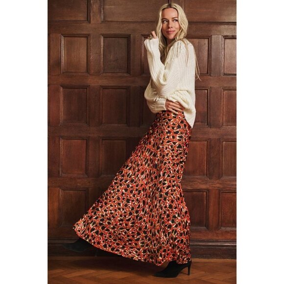 NWT ESQUALO White Fringe Cable Knit Sweater - Picture 2 of 9